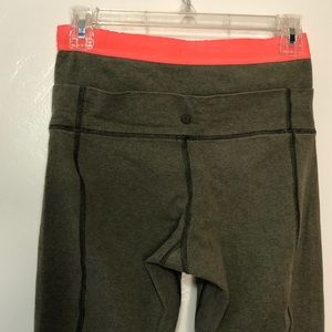 Lululemon olive green leggings size 6